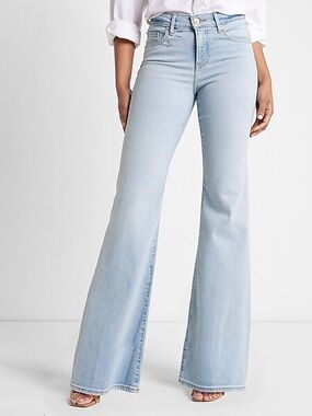 EXPRESS 70S Flare Jean Mid Rise Light Wash 4R NWOT SOLD OUT ONLINE